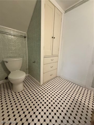 3860 W 37th Street, Cleveland, OH 44109