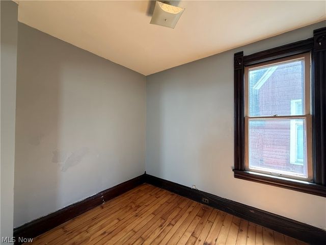 3860 W 37th Street, Cleveland, OH 44109