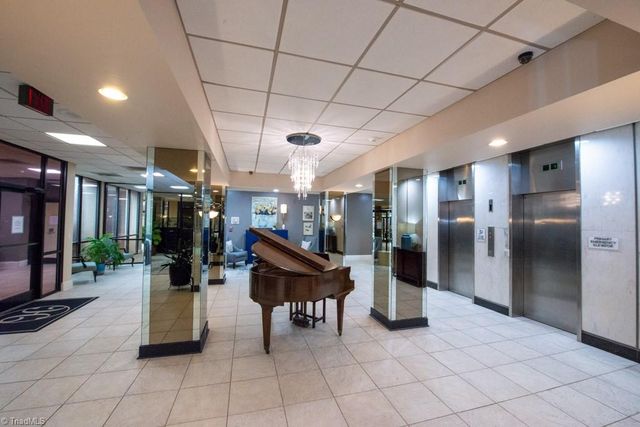 1101 Elm Street 1101, Greensboro, NC 27401