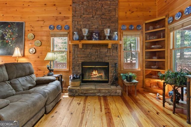 80 Stegall Mill Ridge, Ellijay, GA 30536