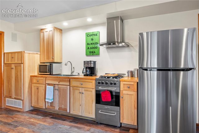 1055 HIDDEN VALLEY Road, Colorado Springs, CO 80919