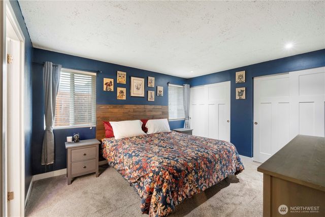 2322 Pamela Place, Steilacoom, WA 98388