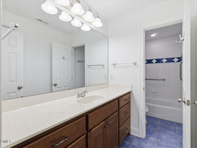 447 Davis Love Drive, Chapel Hill, NC 27517