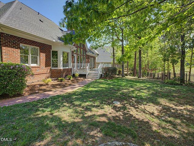 447 Davis Love Drive, Chapel Hill, NC 27517