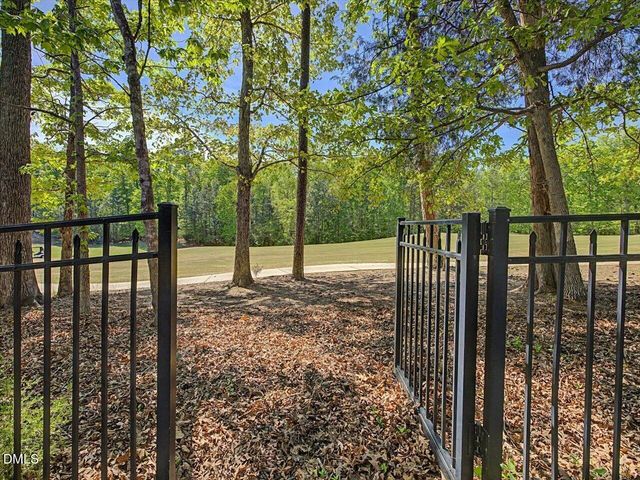 447 Davis Love Drive, Chapel Hill, NC 27517