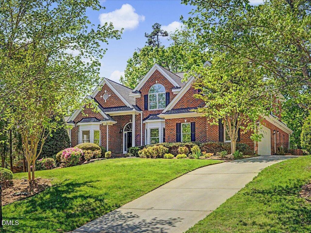 447 Davis Love Drive, Chapel Hill, NC 27517