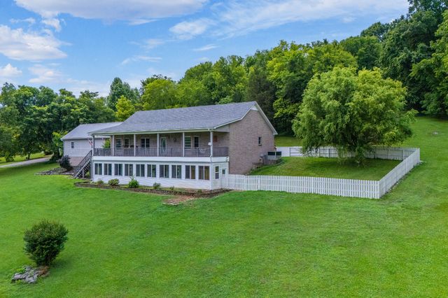 769 Happy Valley Rd, Bell Buckle, TN 37020