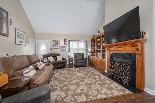 769 Happy Valley Rd, Bell Buckle, TN 37020