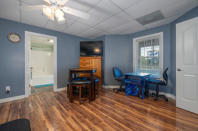 769 Happy Valley Rd, Bell Buckle, TN 37020