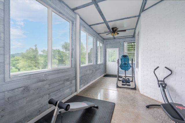 769 Happy Valley Rd, Bell Buckle, TN 37020