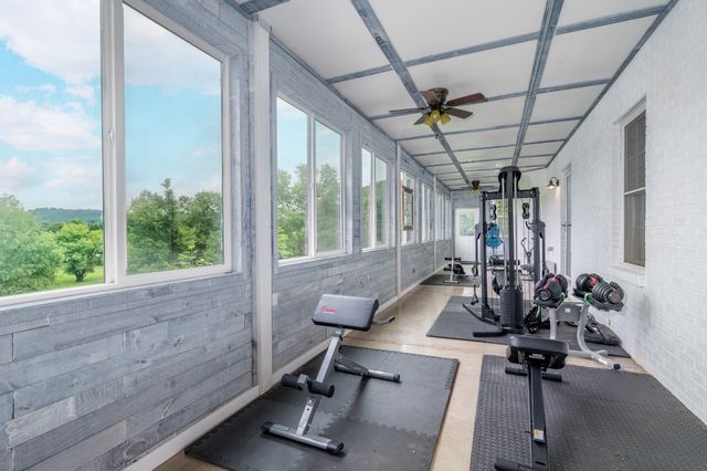 769 Happy Valley Rd, Bell Buckle, TN 37020