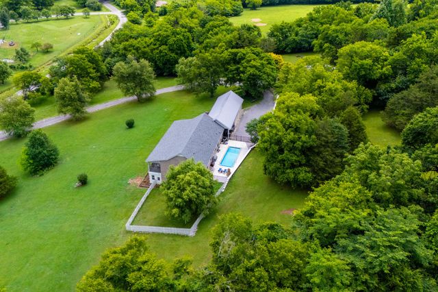 769 Happy Valley Rd, Bell Buckle, TN 37020