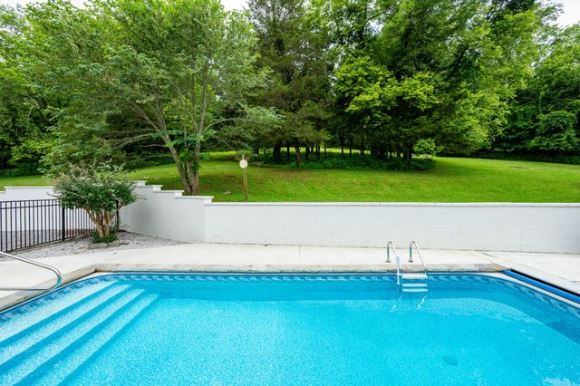 769 Happy Valley Rd, Bell Buckle, TN 37020
