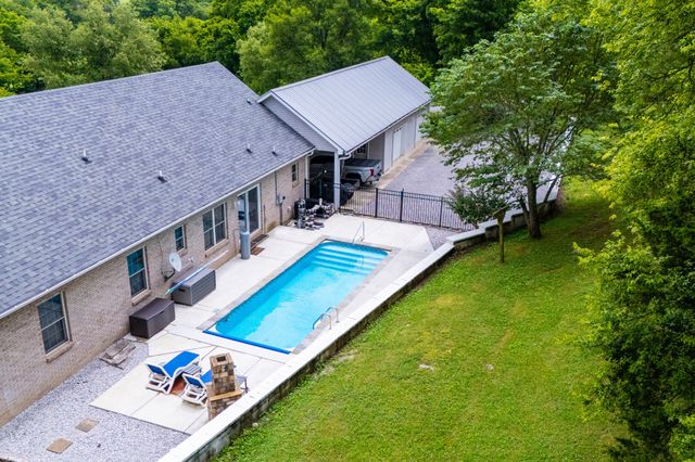 769 Happy Valley Rd, Bell Buckle, TN 37020