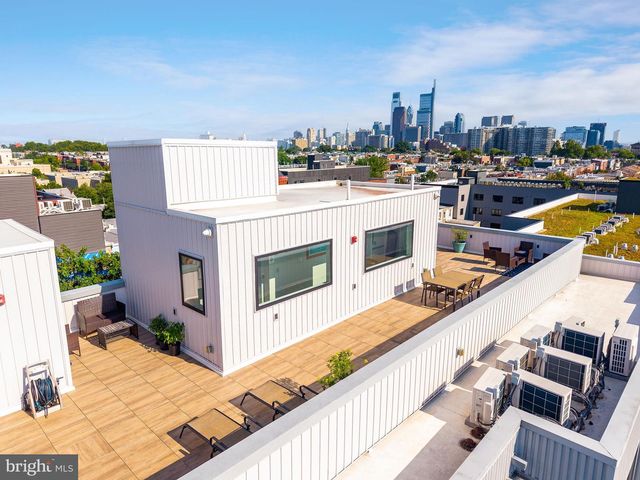 2616 W GIRARD AVE, Philadelphia, PA 19130