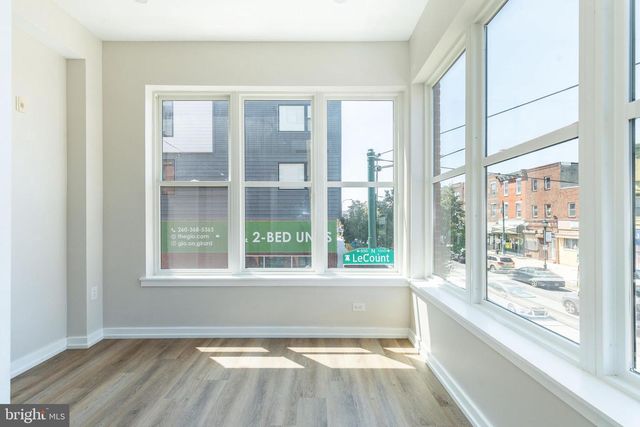 2616 W GIRARD AVE, Philadelphia, PA 19130