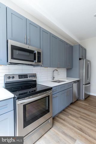 2616 W GIRARD AVE, Philadelphia, PA 19130