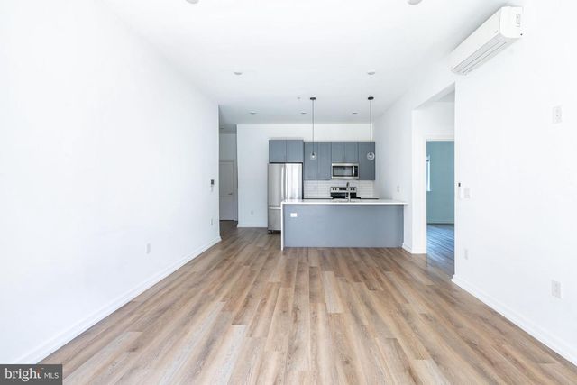 2616 W GIRARD AVE, Philadelphia, PA 19130