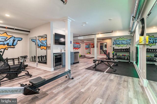 2616 W GIRARD AVE, Philadelphia, PA 19130