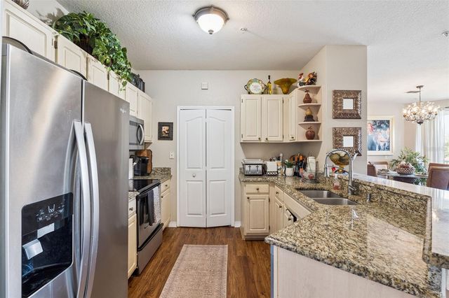 1325 LAKE SHADOW CIRCLE 12202, Maitland, FL 32751