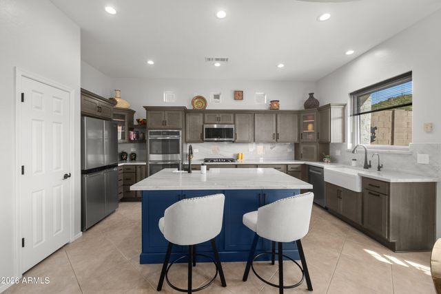 8207 E FAIRY DUSTER Drive, Gold Canyon, AZ 85118