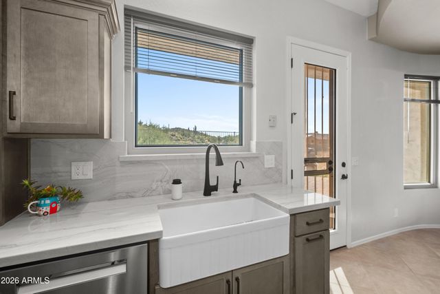 8207 E FAIRY DUSTER Drive, Gold Canyon, AZ 85118