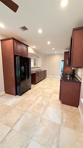 2218 Blue Rose Drive, Missouri City, TX 77459
