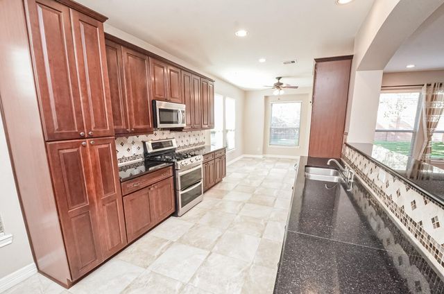 2218 Blue Rose Drive, Missouri City, TX 77459