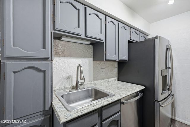 2771 W anklam Road C, Tucson, AZ 85745