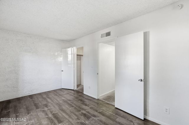 2771 W anklam Road C, Tucson, AZ 85745