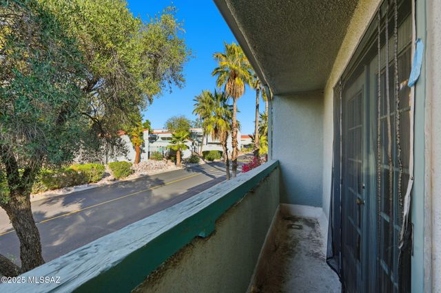 2771 W anklam Road C, Tucson, AZ 85745