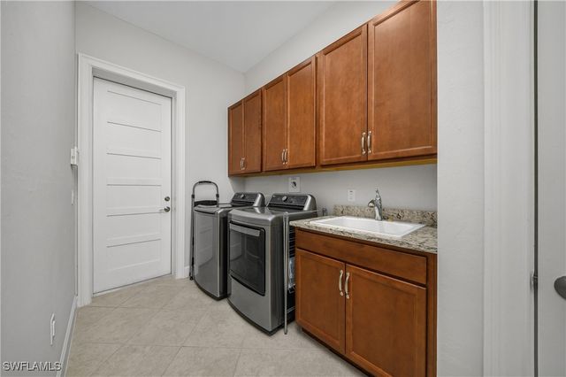 6552 Dominica DR 101, Naples, FL 34113