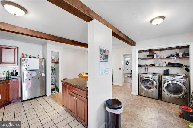 117 W FERDINAND ST, Manheim, PA 17545