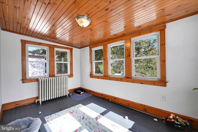 117 W FERDINAND ST, Manheim, PA 17545