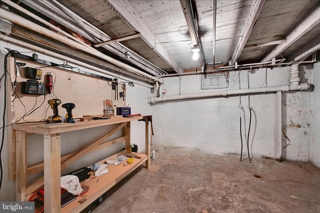 117 W FERDINAND ST, Manheim, PA 17545