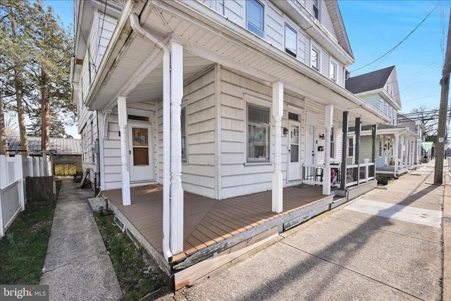 117 W FERDINAND ST, Manheim, PA 17545