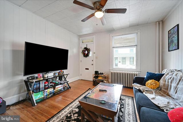 117 W FERDINAND ST, Manheim, PA 17545