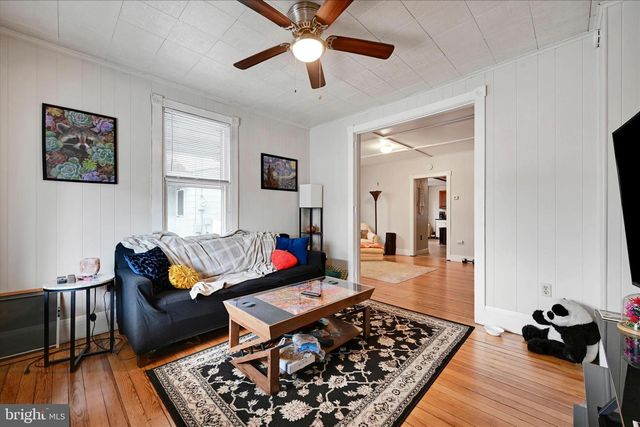 117 W FERDINAND ST, Manheim, PA 17545