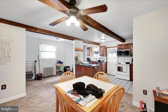 117 W FERDINAND ST, Manheim, PA 17545