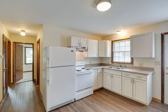 517 Woods Dr, Columbia, TN 38401