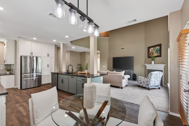 3905 Lacebark Lane, Bedford, TX 76021