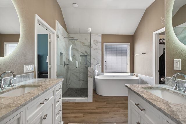 3905 Lacebark Lane, Bedford, TX 76021