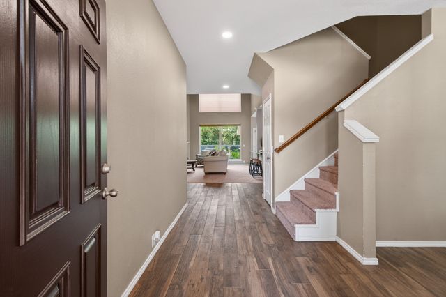 3905 Lacebark Lane, Bedford, TX 76021