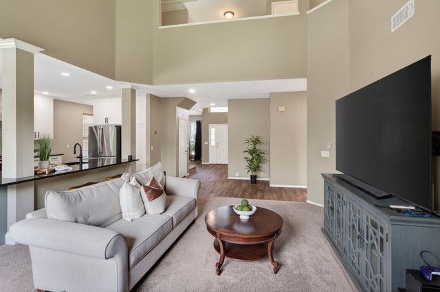3905 Lacebark Lane, Bedford, TX 76021