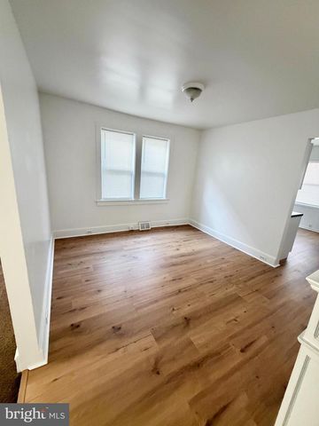 335 W BUCK ST, Paulsboro, NJ 08066