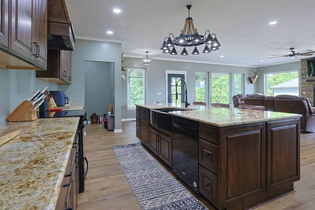 8275 Kentucky 10, Falmouth, KY 41040