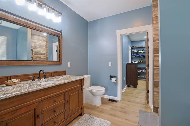 8275 Kentucky 10, Falmouth, KY 41040