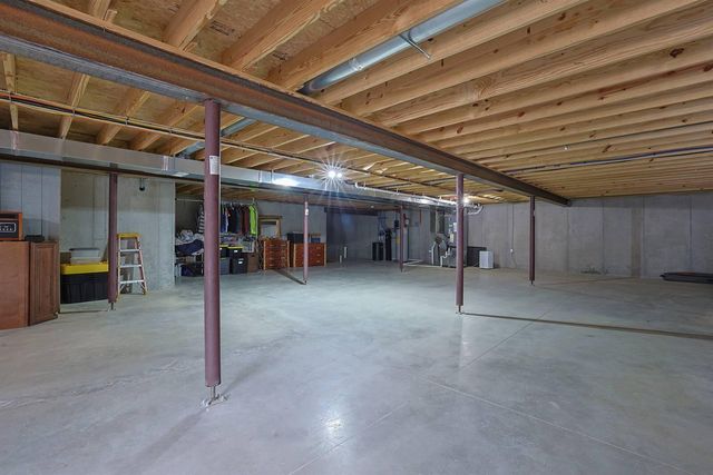 8275 Kentucky 10, Falmouth, KY 41040