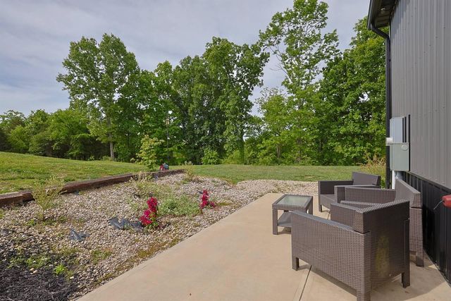 8275 Kentucky 10, Falmouth, KY 41040