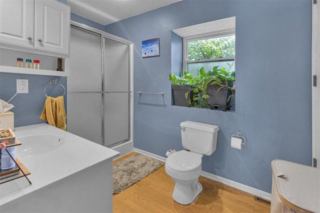 7005 MICHAEL Lane, Pleasant Valley, MO 64068